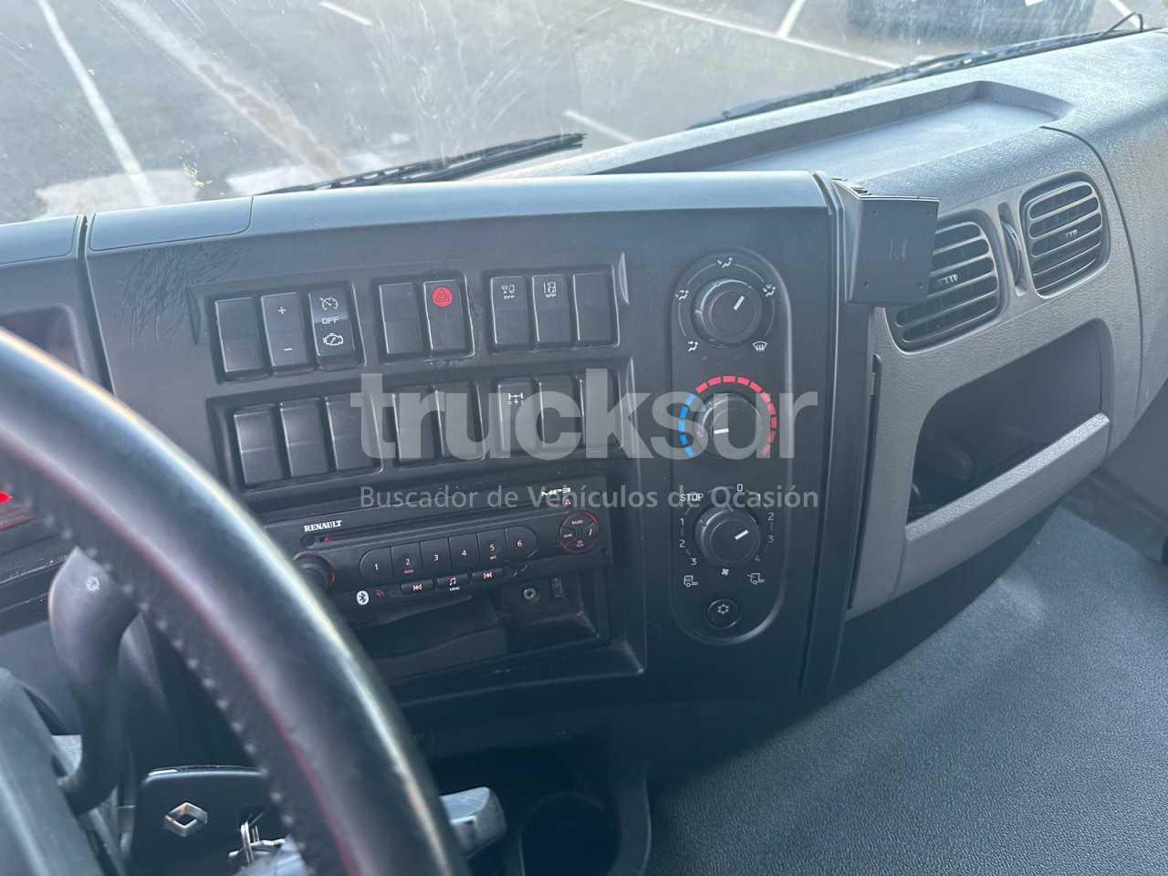 renault-d280-18-19
