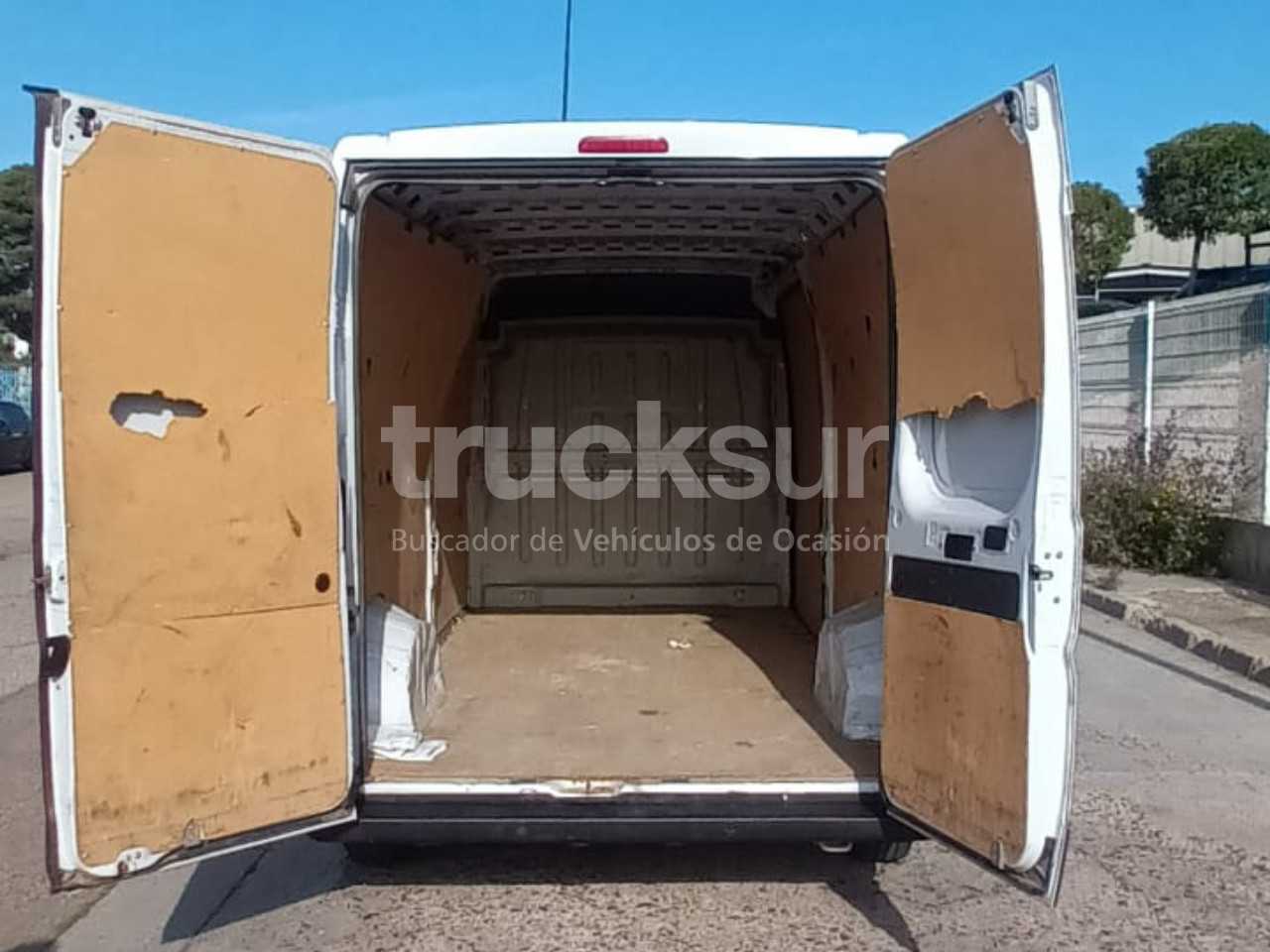 citroen-120-35-l3h2-12m3-34