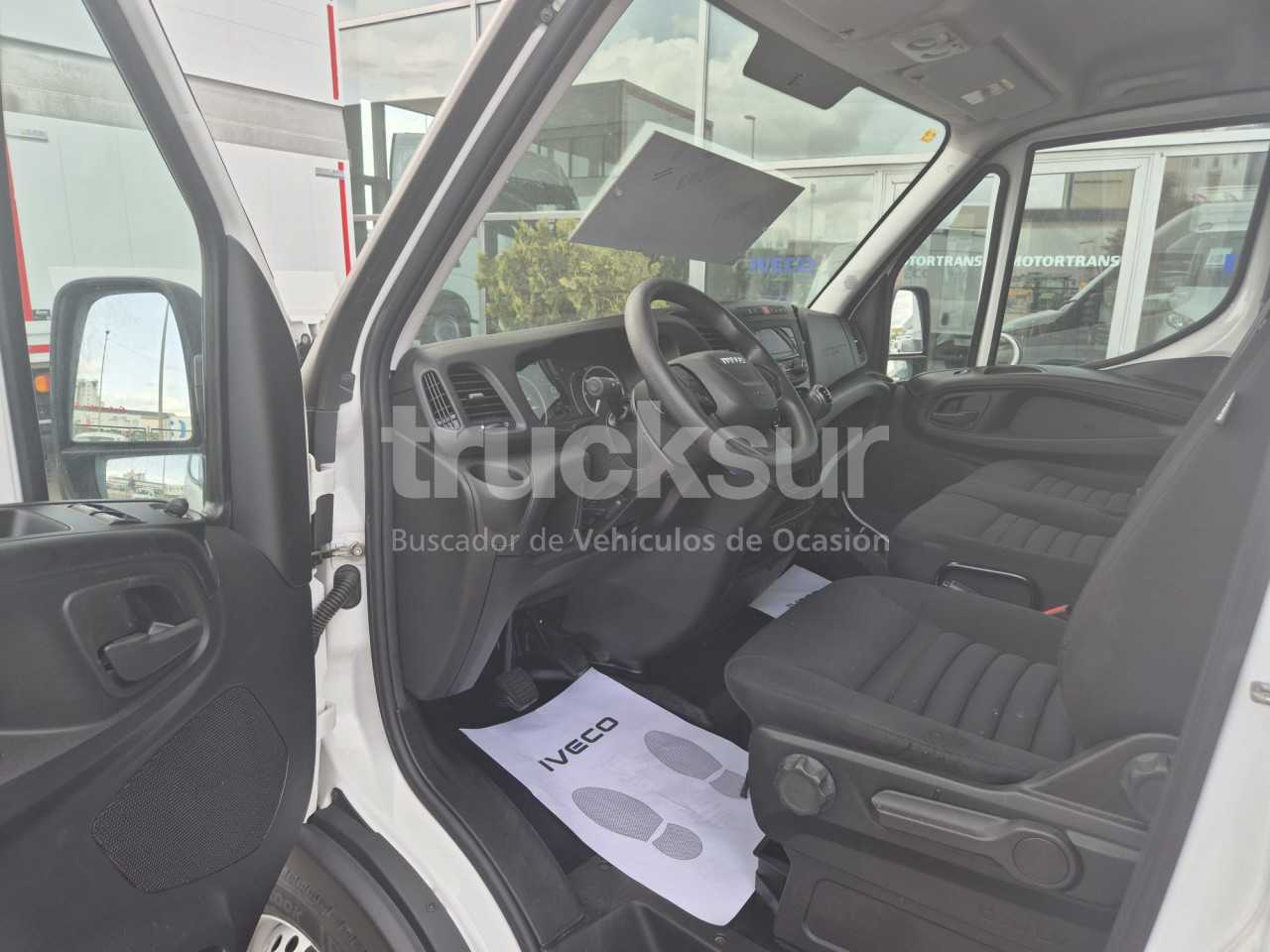 iveco-daily-35s16-f-16m3-1
