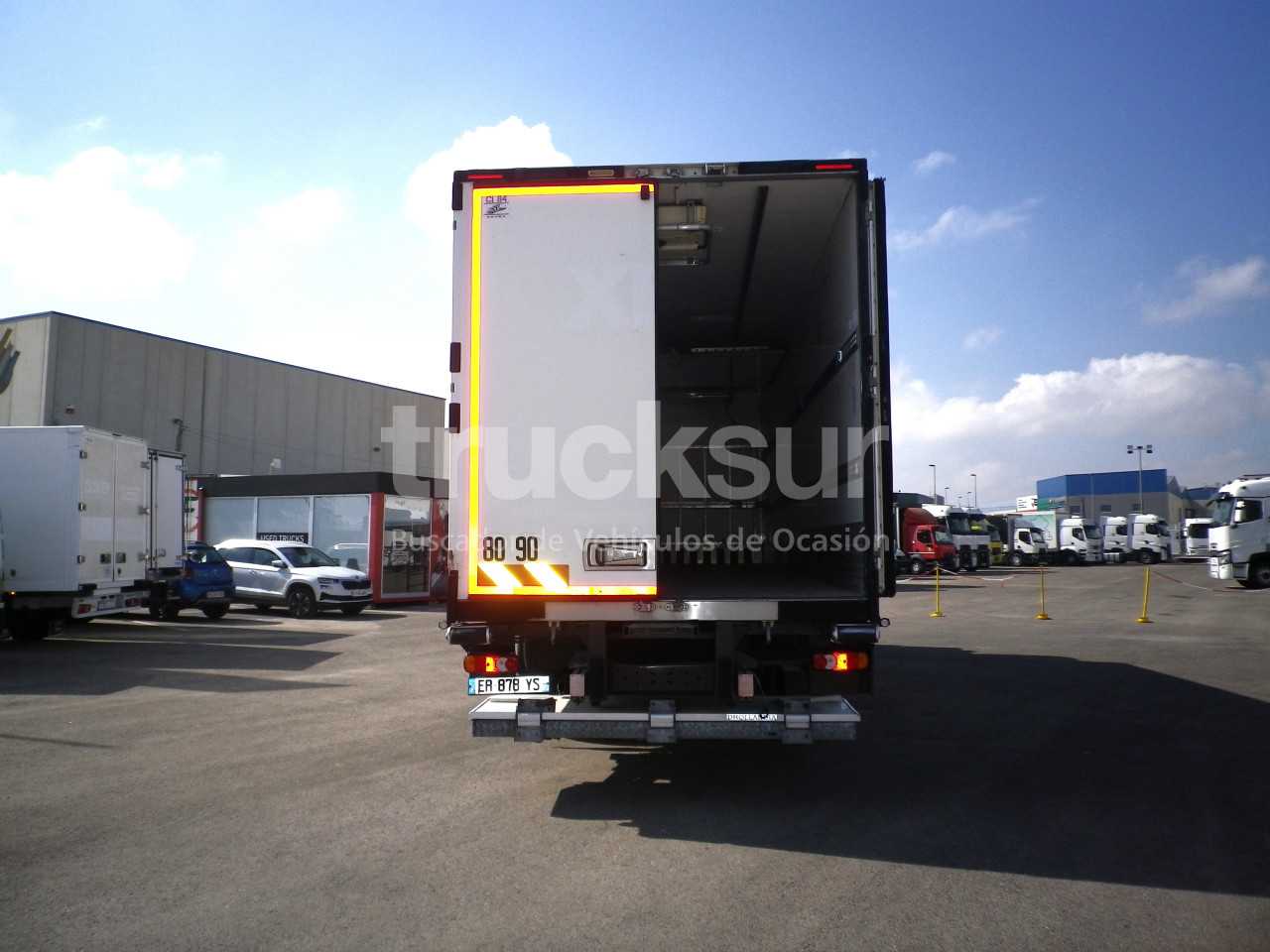 renault-d320-4