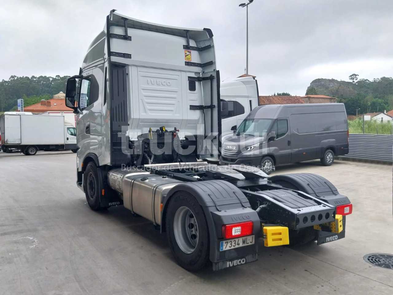 iveco-as440s49t-p-s-way