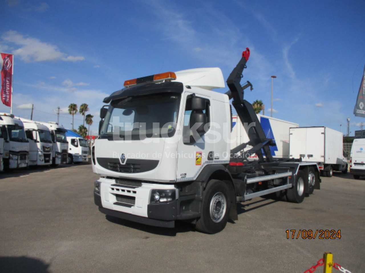 renault-premium-lander-430-26-1