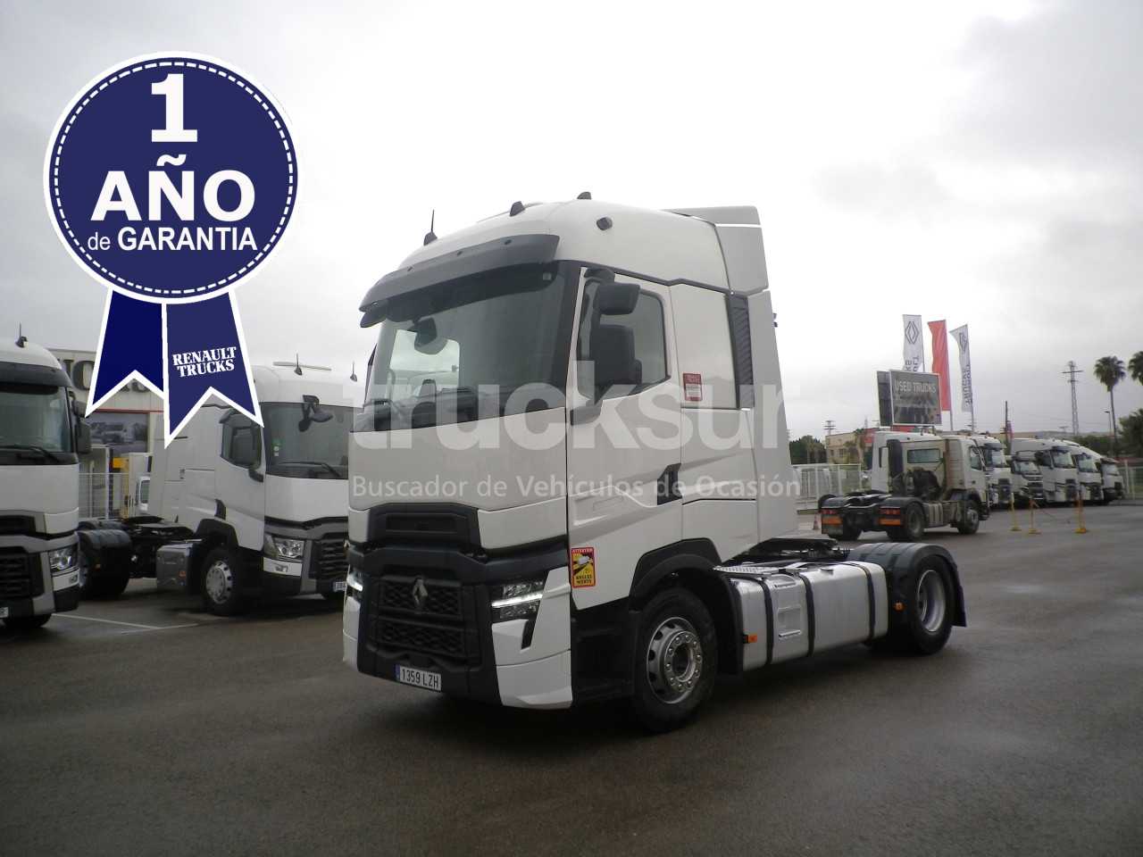 renault-t520-high-sleeper-cab-64