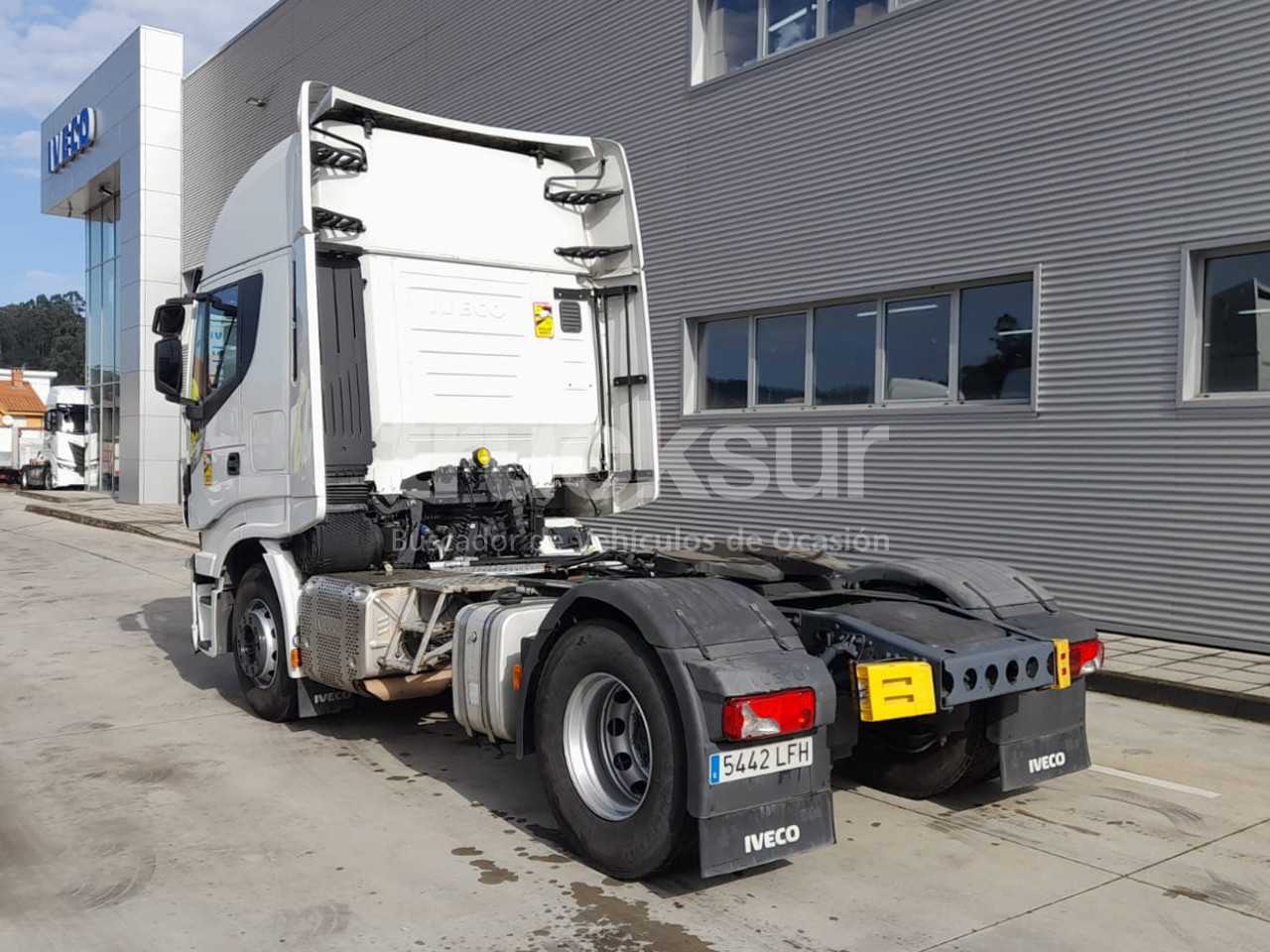 iveco-as440s51t-p-3