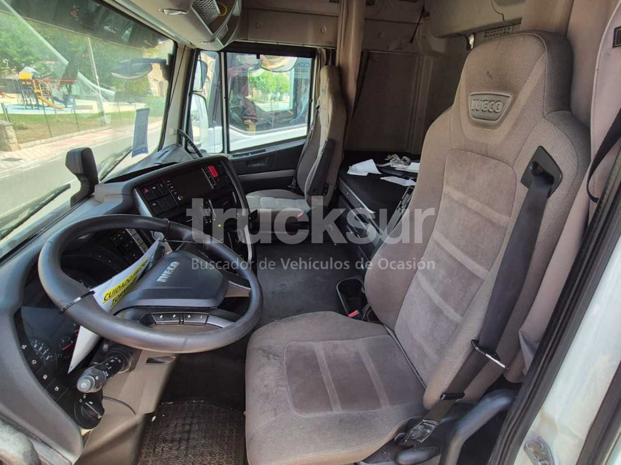 iveco-stralis-as440s40t-p-lng-1