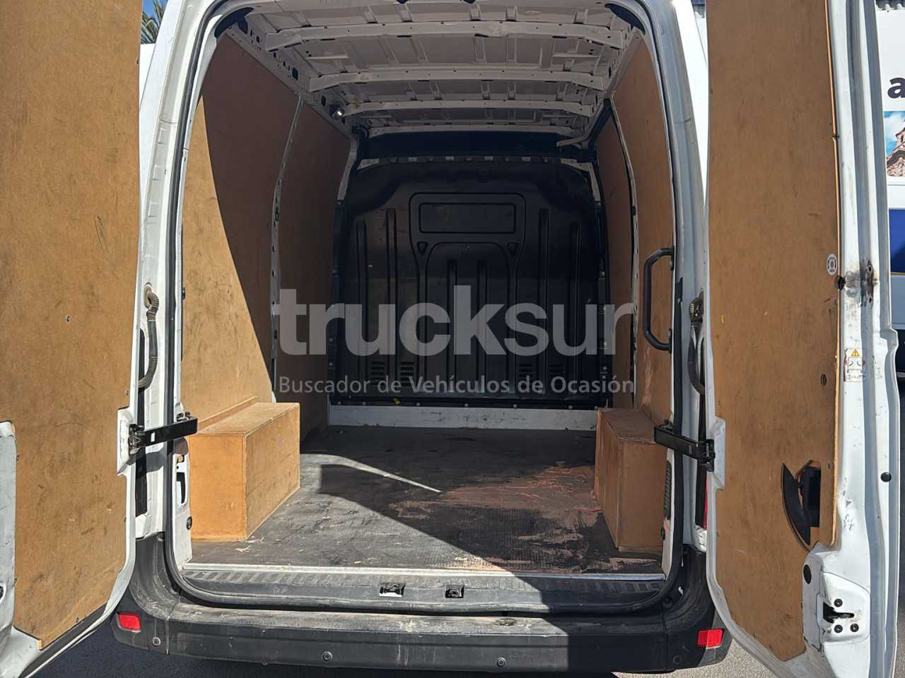 renault-master-l3h2-135-35-2