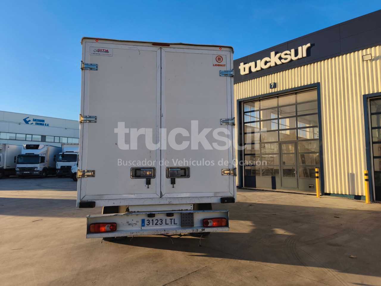 renault-master-165-35-gv-8