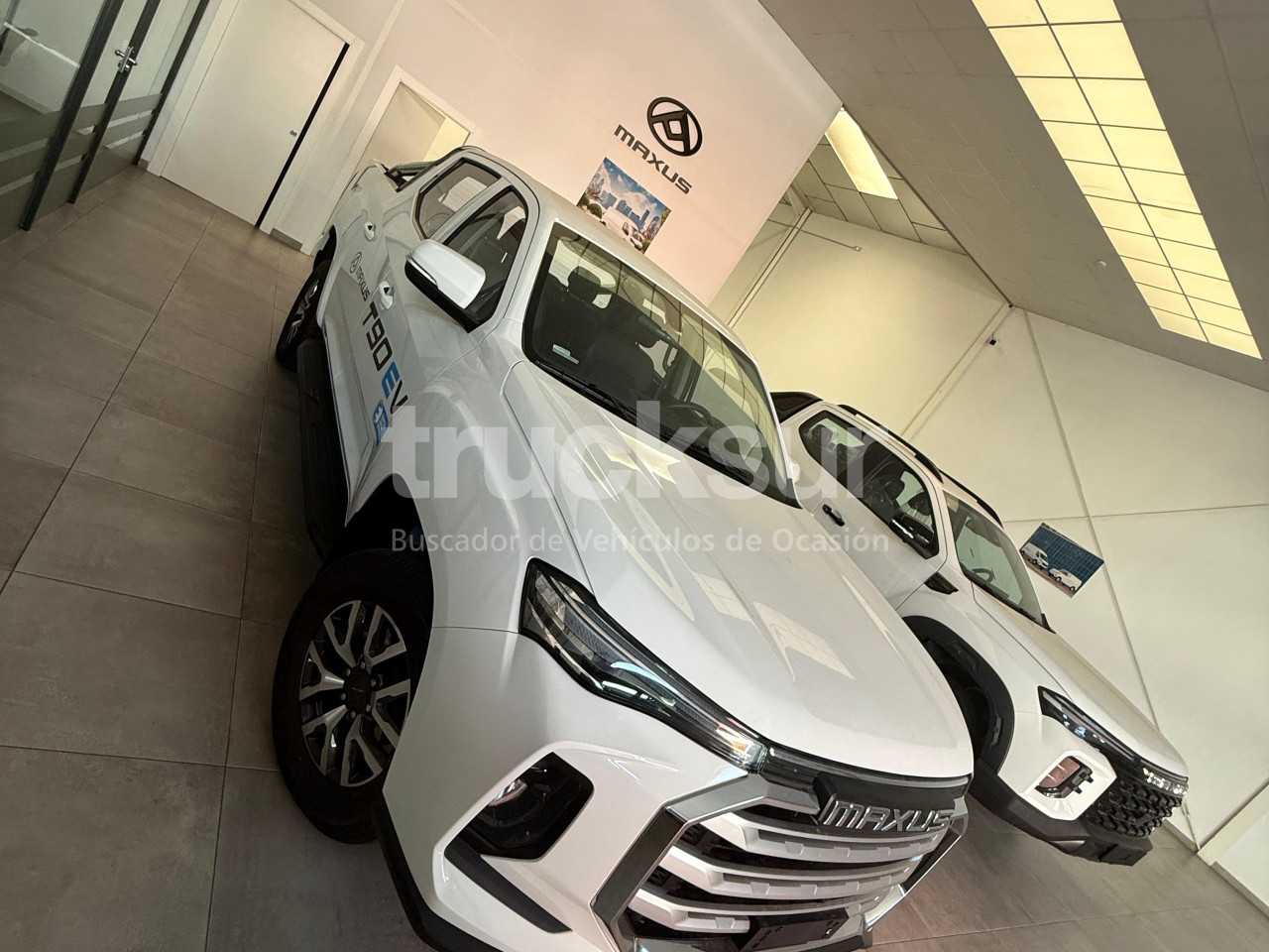 maxus-t90-ev-pick-up-1