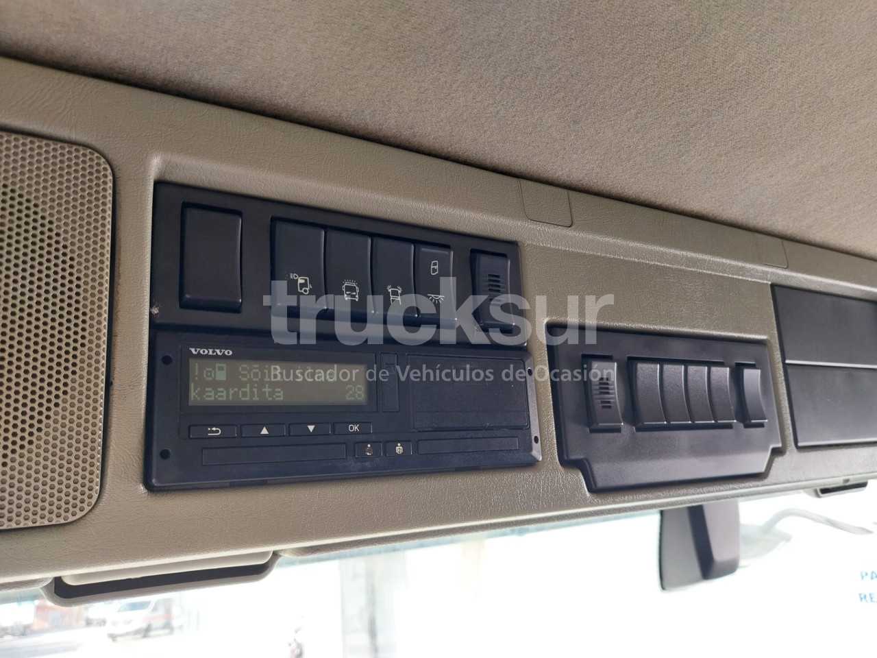 volvo-fm330