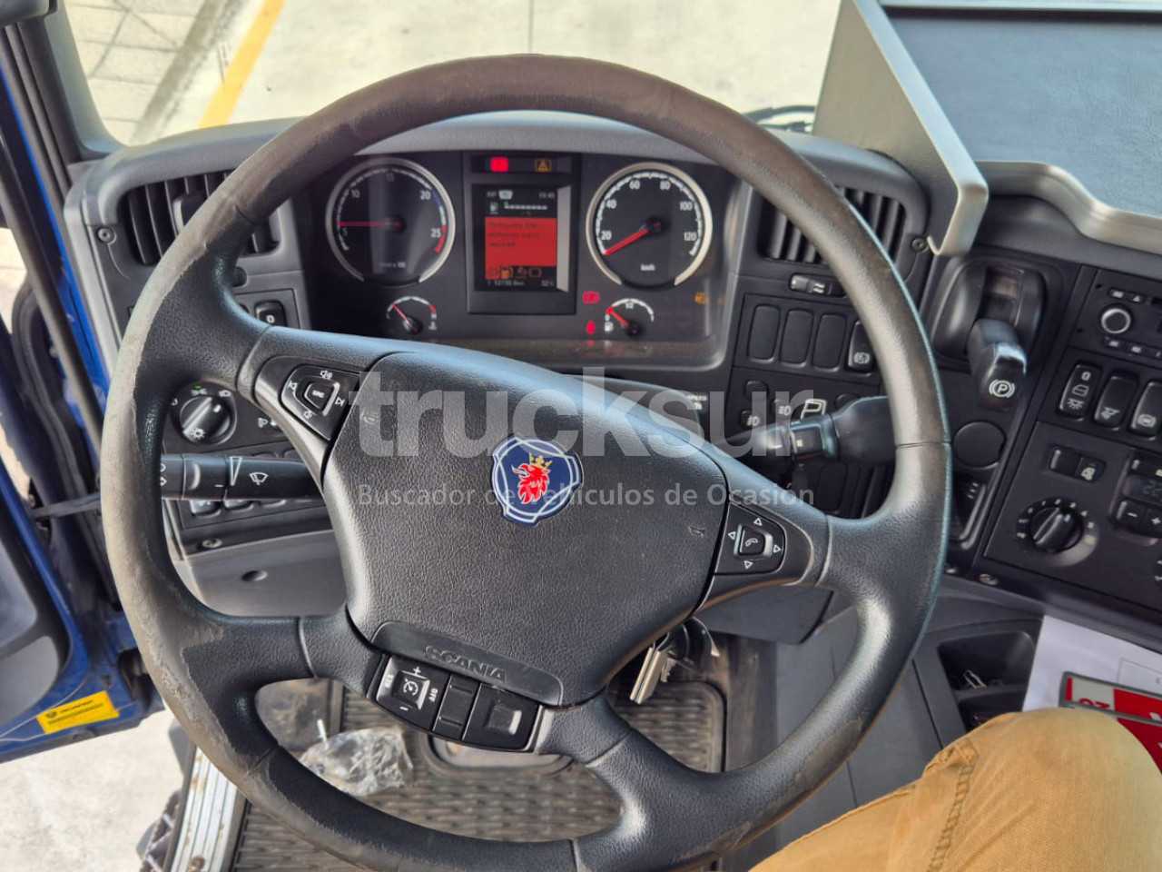 scania-p250-8