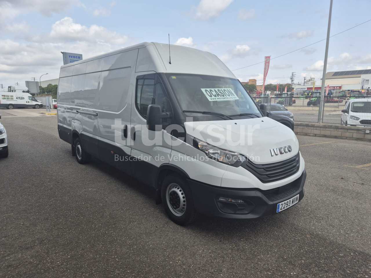 iveco-daily-35s16-f-16m3-1