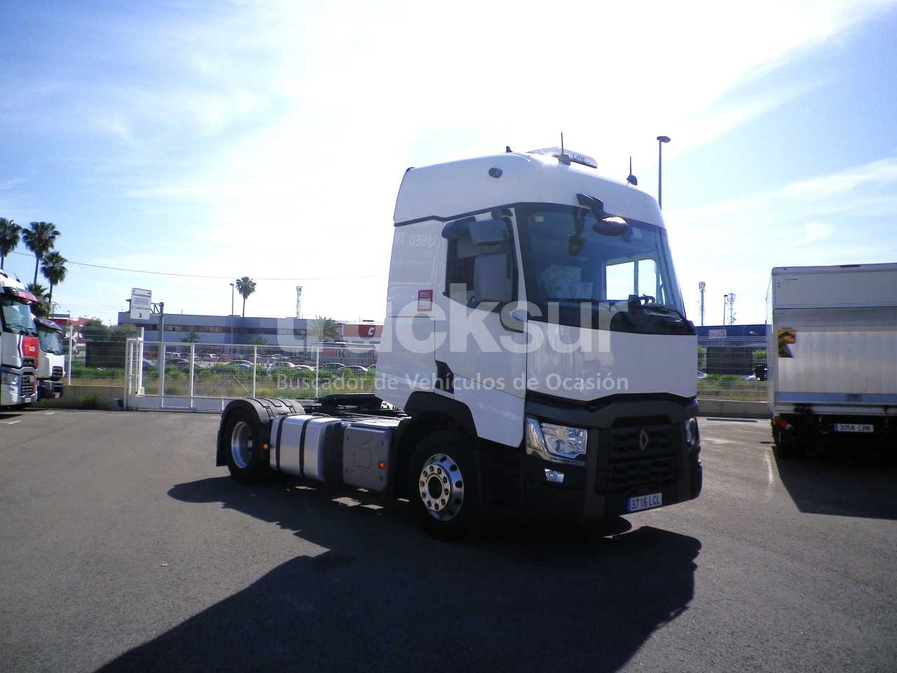 renault-t480-sleeper-cab-28