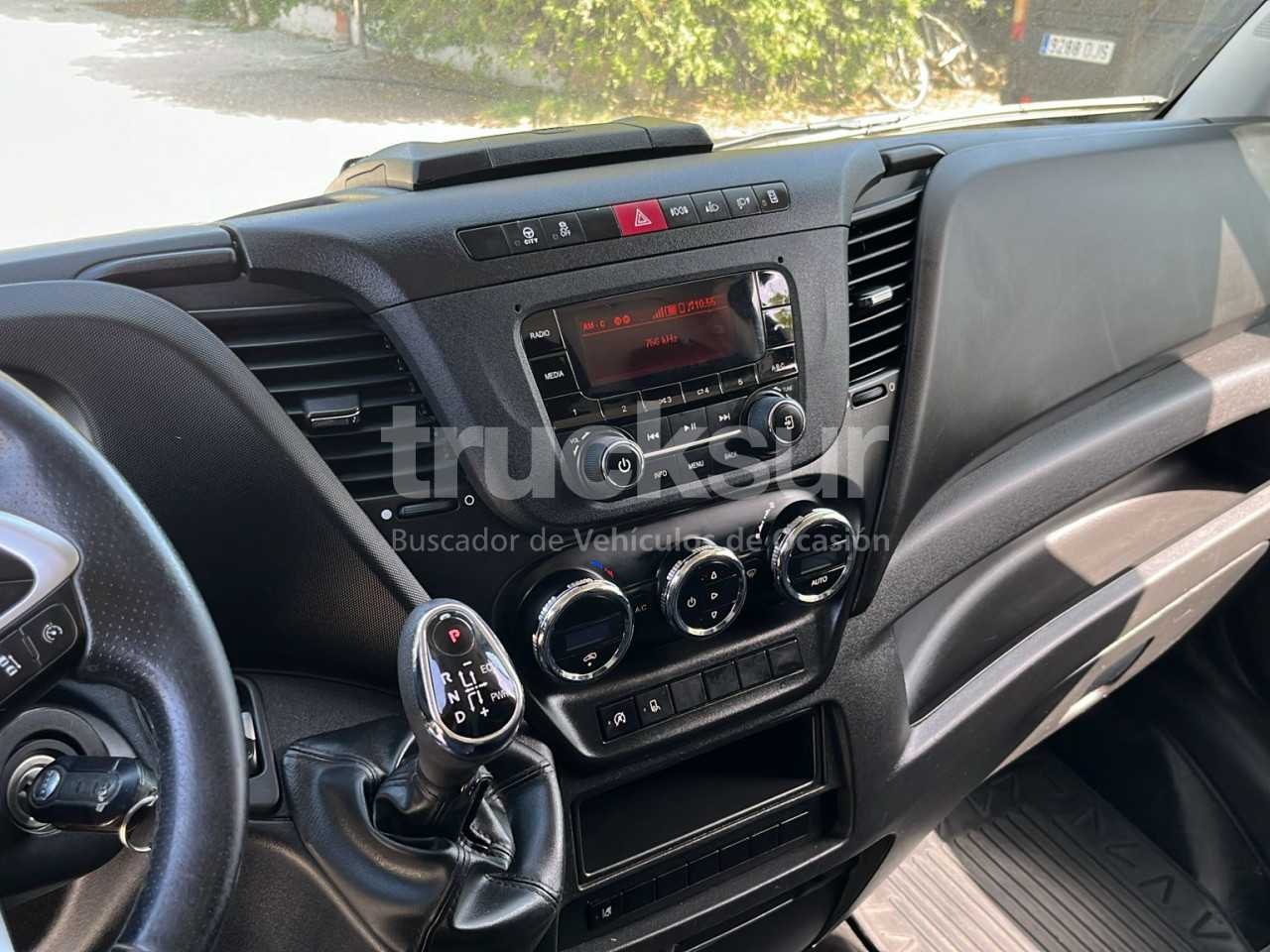 iveco-35s16-21