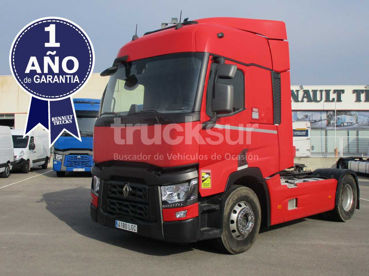 renault-t520-sleeper-cab-17