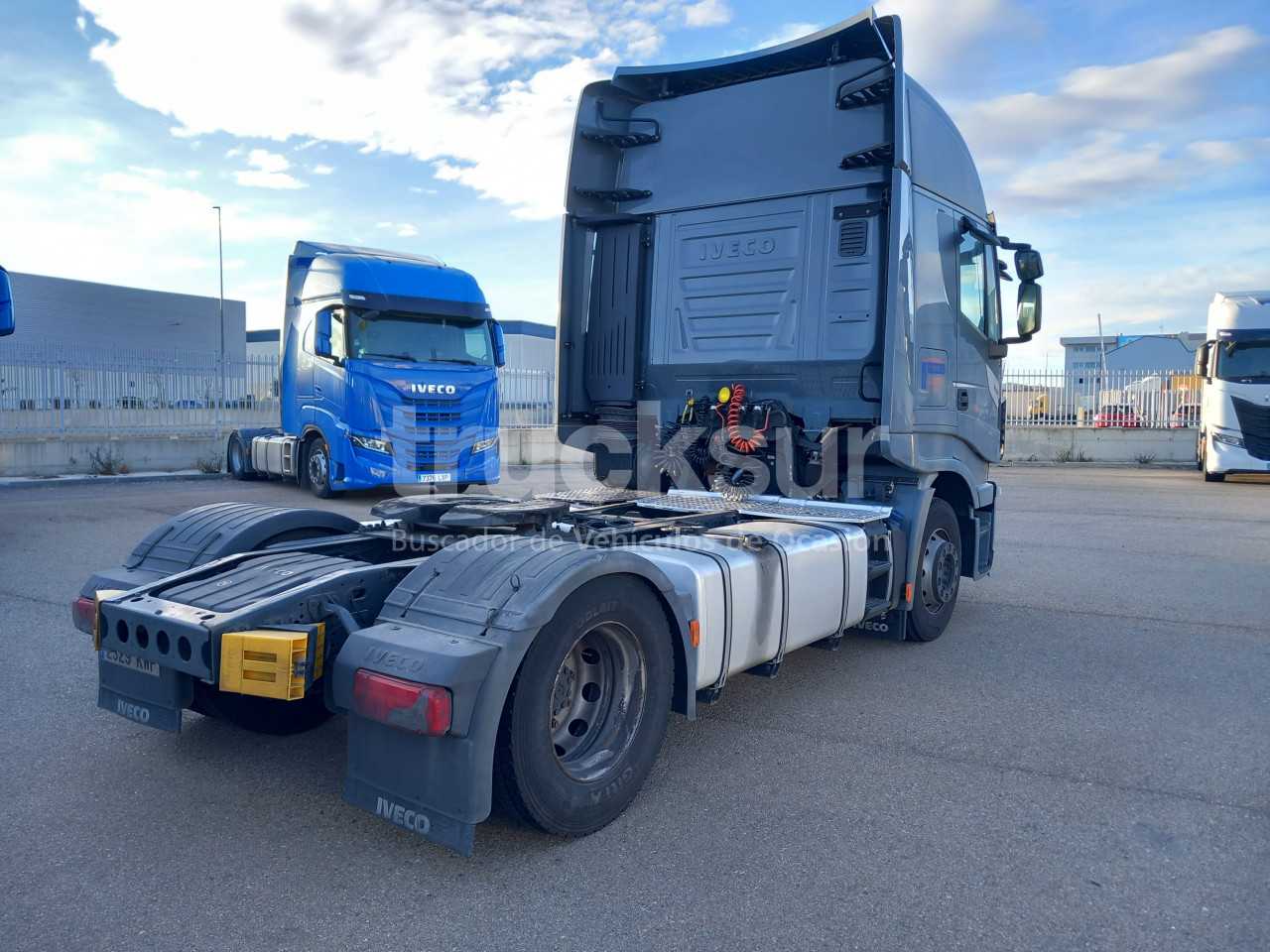 iveco-stralis-as440s46tp