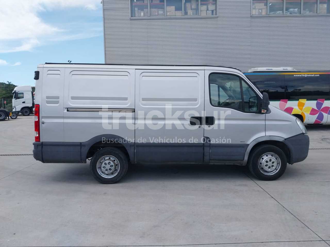 iveco-daily-35s12-7m3