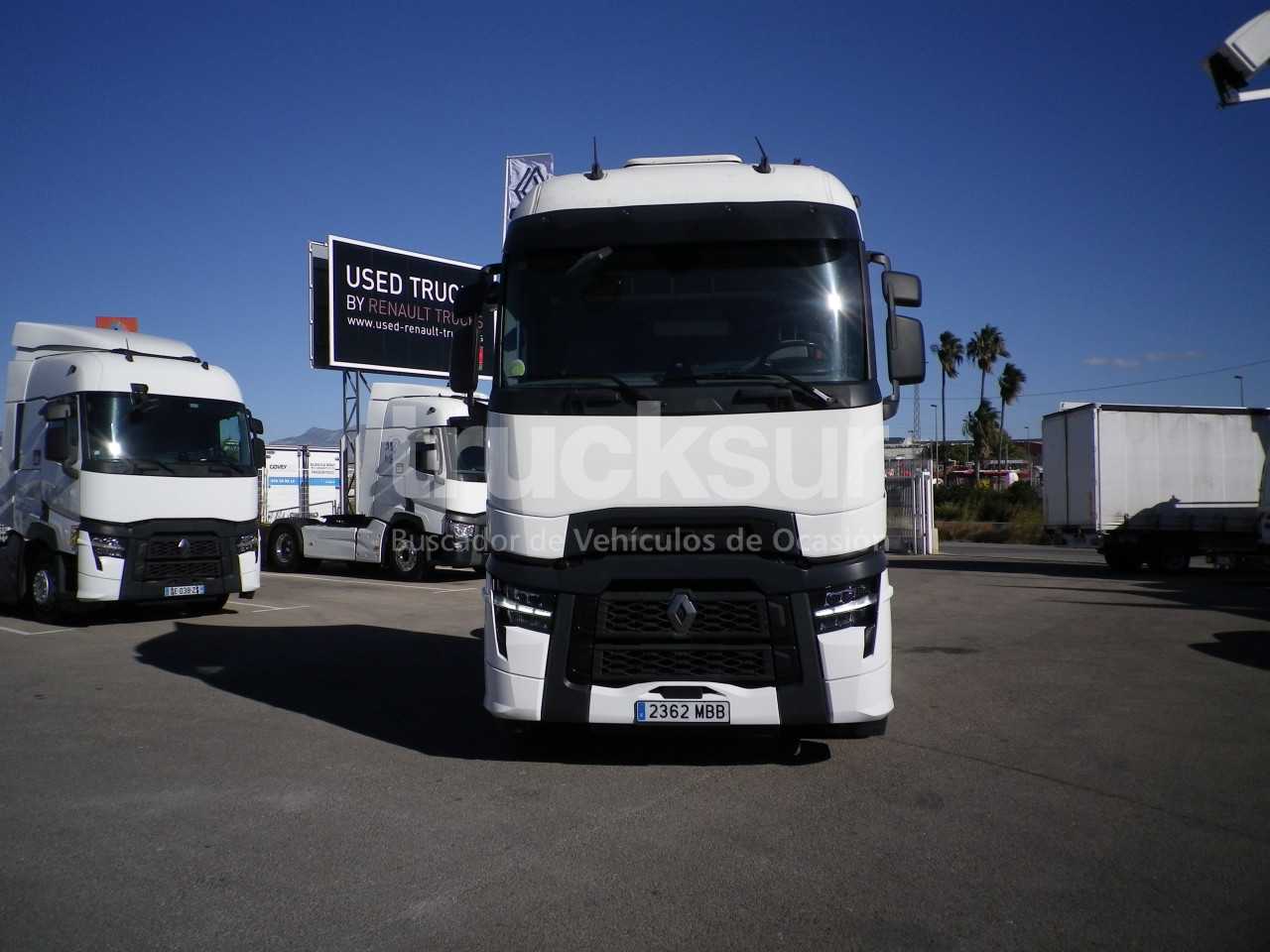 renault-t520-high-sleeper-cab-adr-3