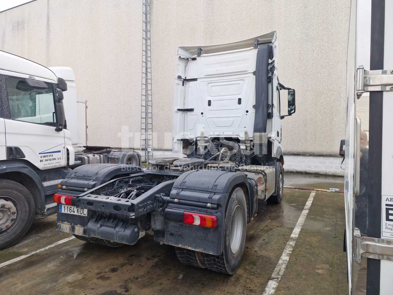 mercedes-actros-1846ls