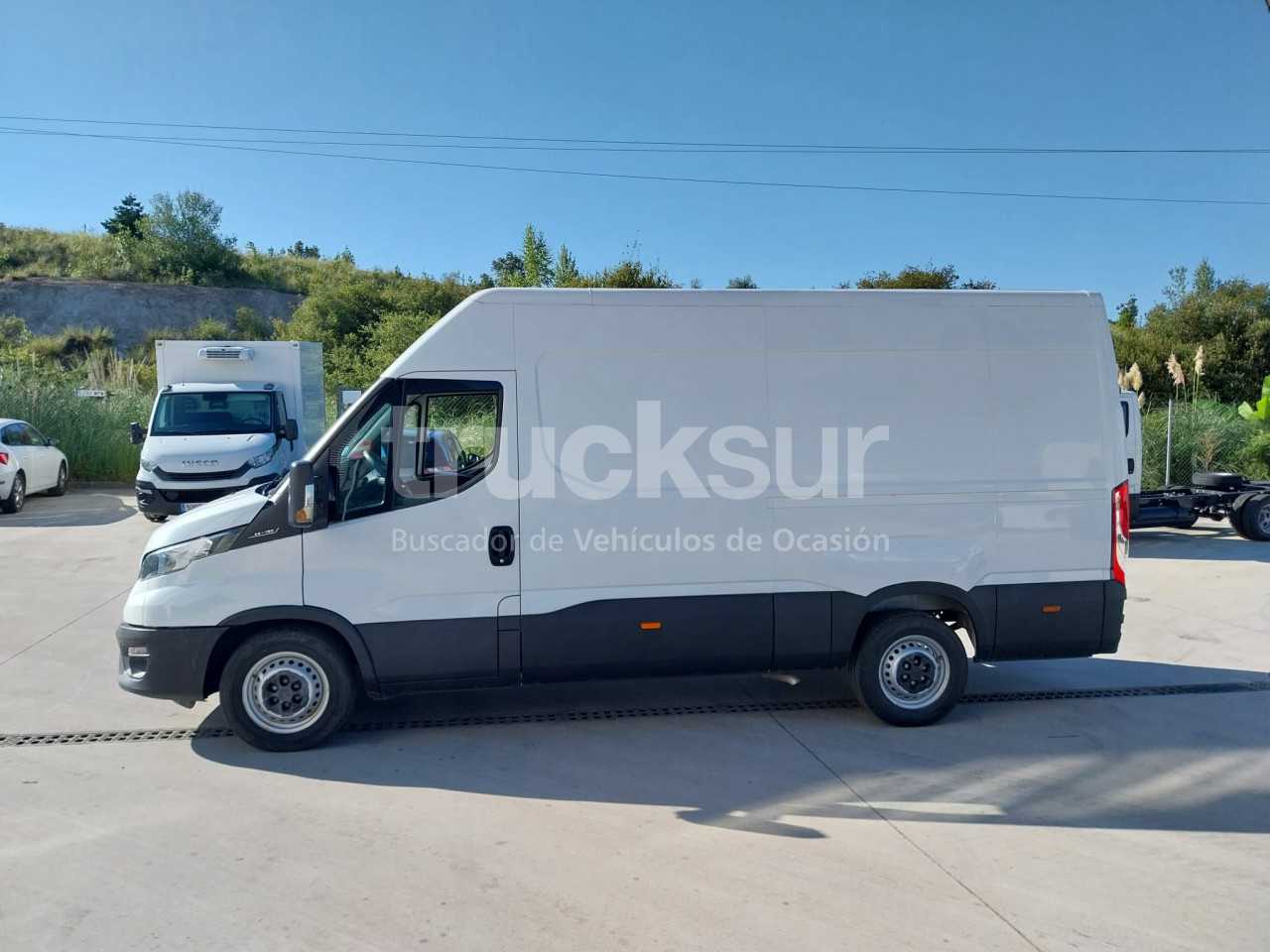 iveco-35s16-f-12m3-1
