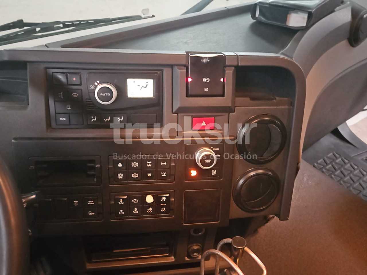 renault-c430-26-6x4
