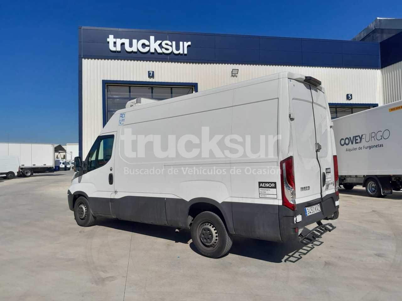 iveco-daily-35s16-14