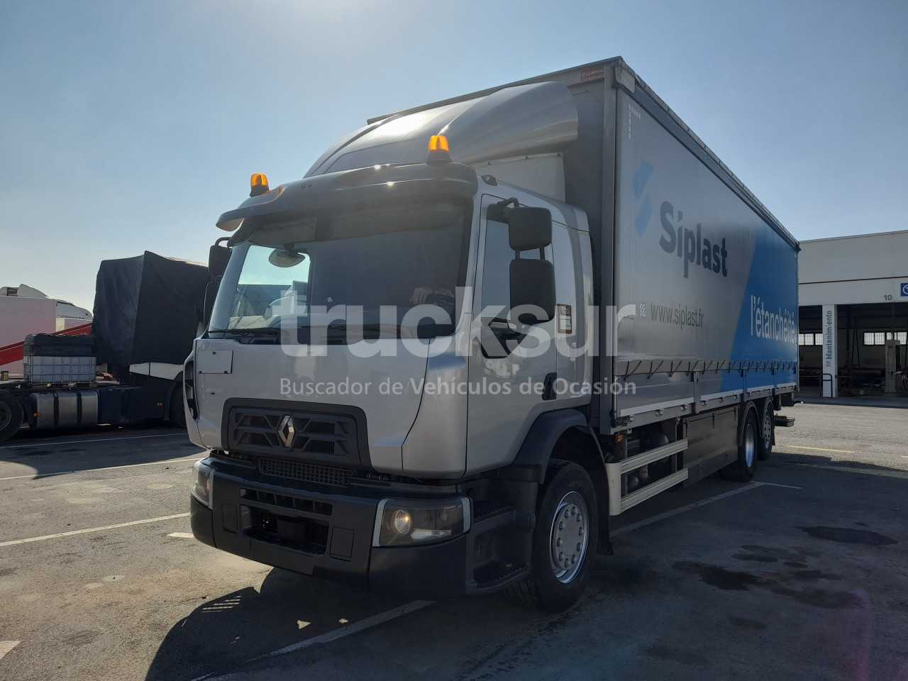 renault-d320-26-2