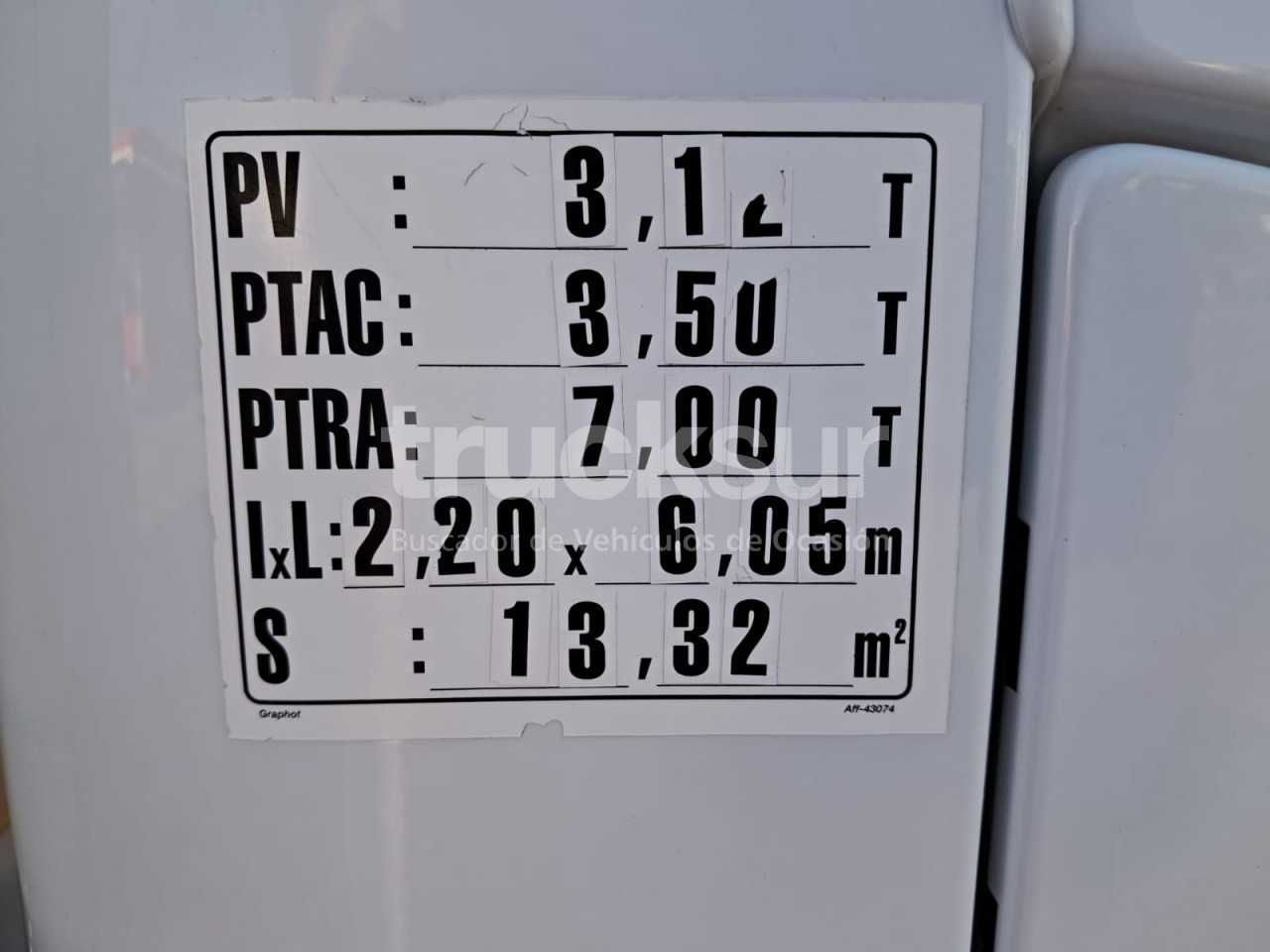 renault-master-145-35-3