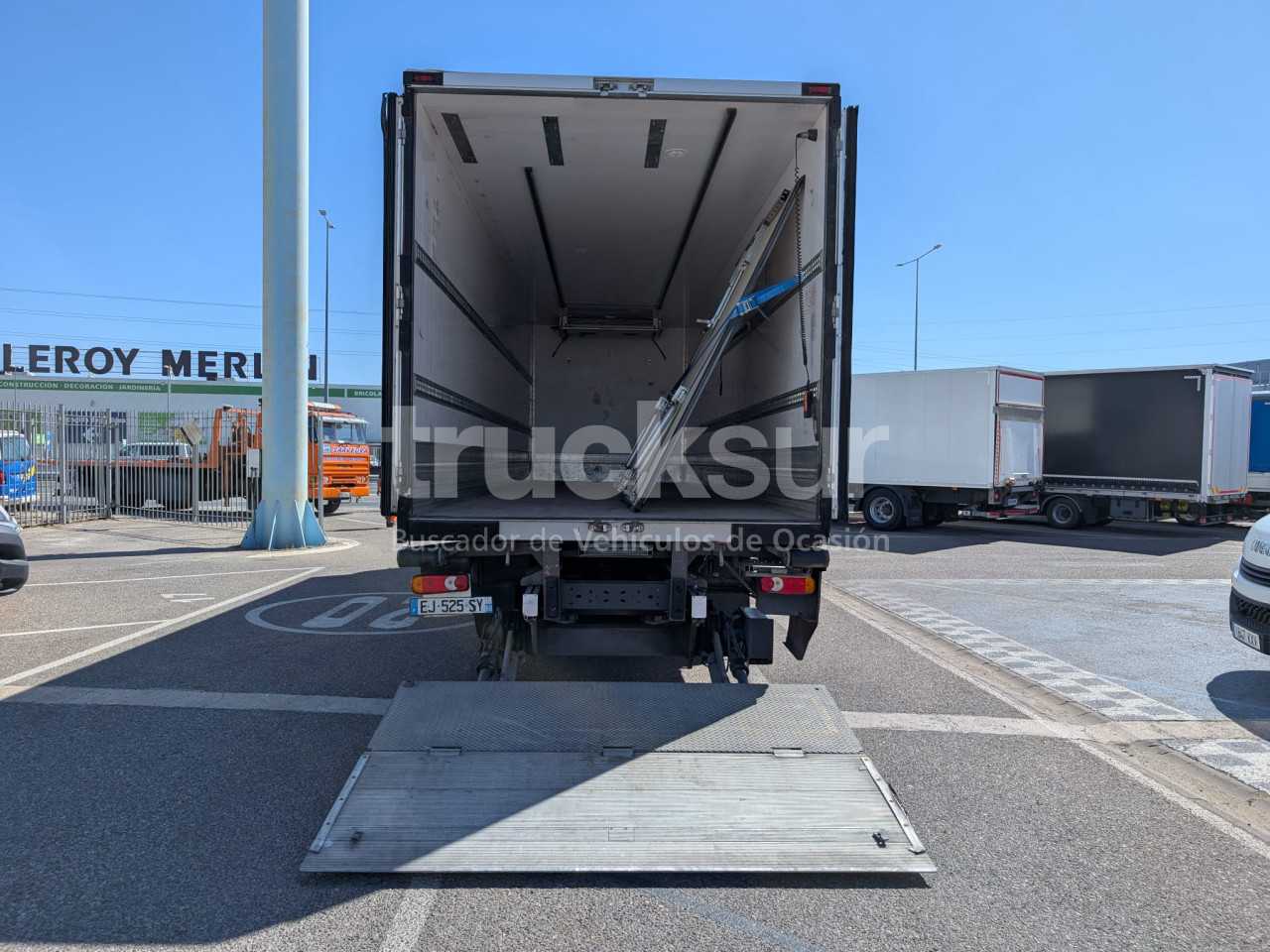 renault-d320-26-3